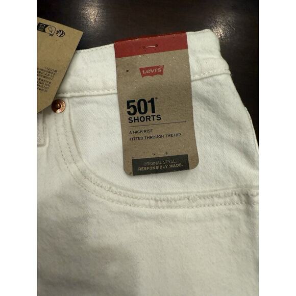 Levi’s 501® Original Fit High Rise Womens Shorts Sz 30 White Raw Frayed Hem NWT - Picture 2 of 11